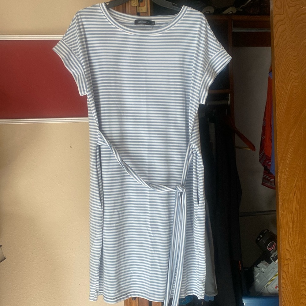 XL Merokeety dress never worn